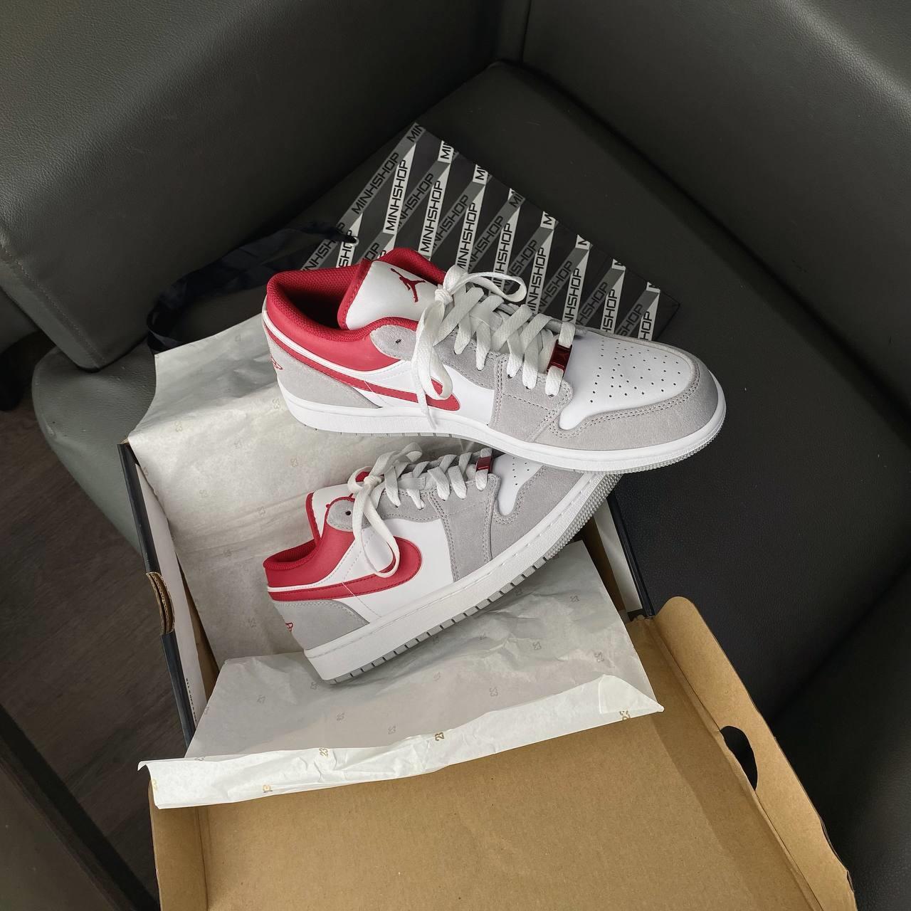 Air Jordan 1 Low SE 'Light Smoke Grey Gym Red' DC6991-016