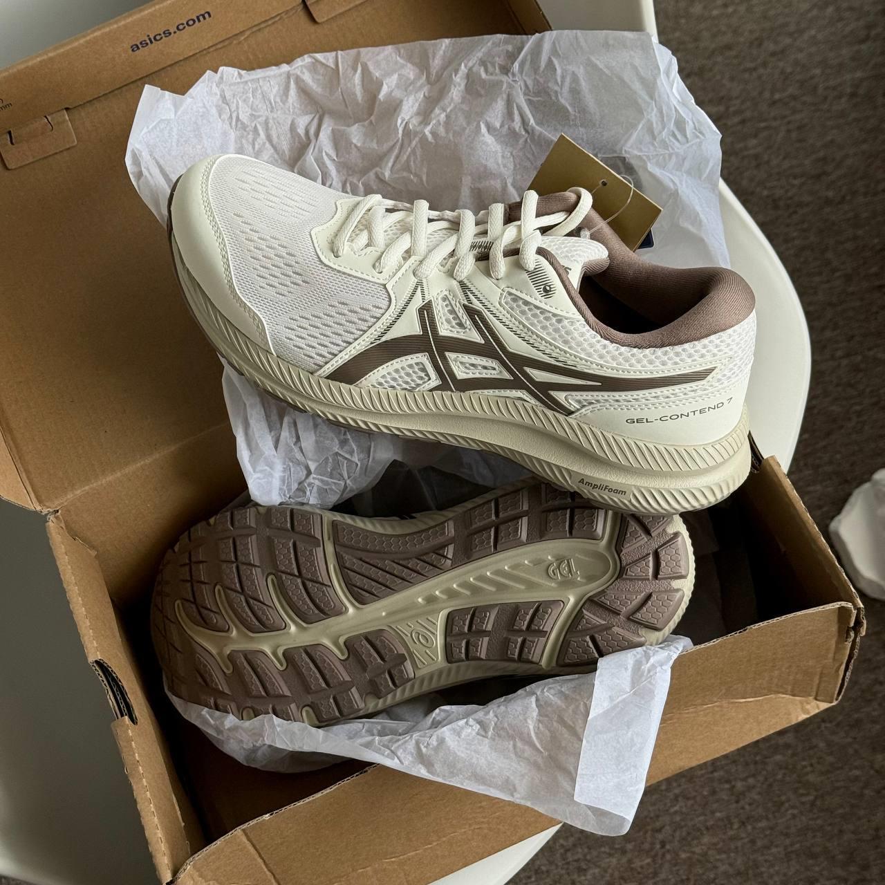 giày thể thao chính hãng, giày nike chính hãng, giày adidas chính hãng, giày newbalance chính hãng, giày converse chính hãng, giày puma chính hãng, giày vans chính hãng, giày asics chính hãng, giày everlast chính hãng, nước hoa chính hãng, ba lô, dép, dép quai ngang