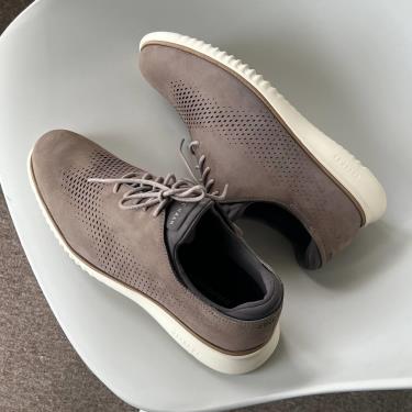 Giày Cole Haan Leather Wingtip Oxford ''Light Brown Beige'' [C39863] - Image 1