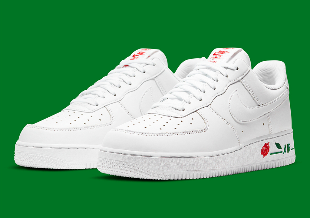 nike dunk off white snkrs