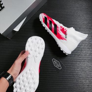 -40% Giày Adidas Soccer Predator 20.3 TF Cloud White/Black [EG0913]