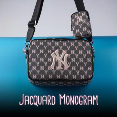 MLB Monogram NY New York Yankees Crossbody Bag Blue 32BGDC011-50N