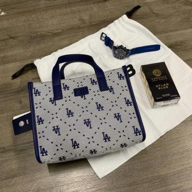 MLB Big Dia Monogram Jacquard Large Tote Bag LA Dodgers Navy, Totes for  Women