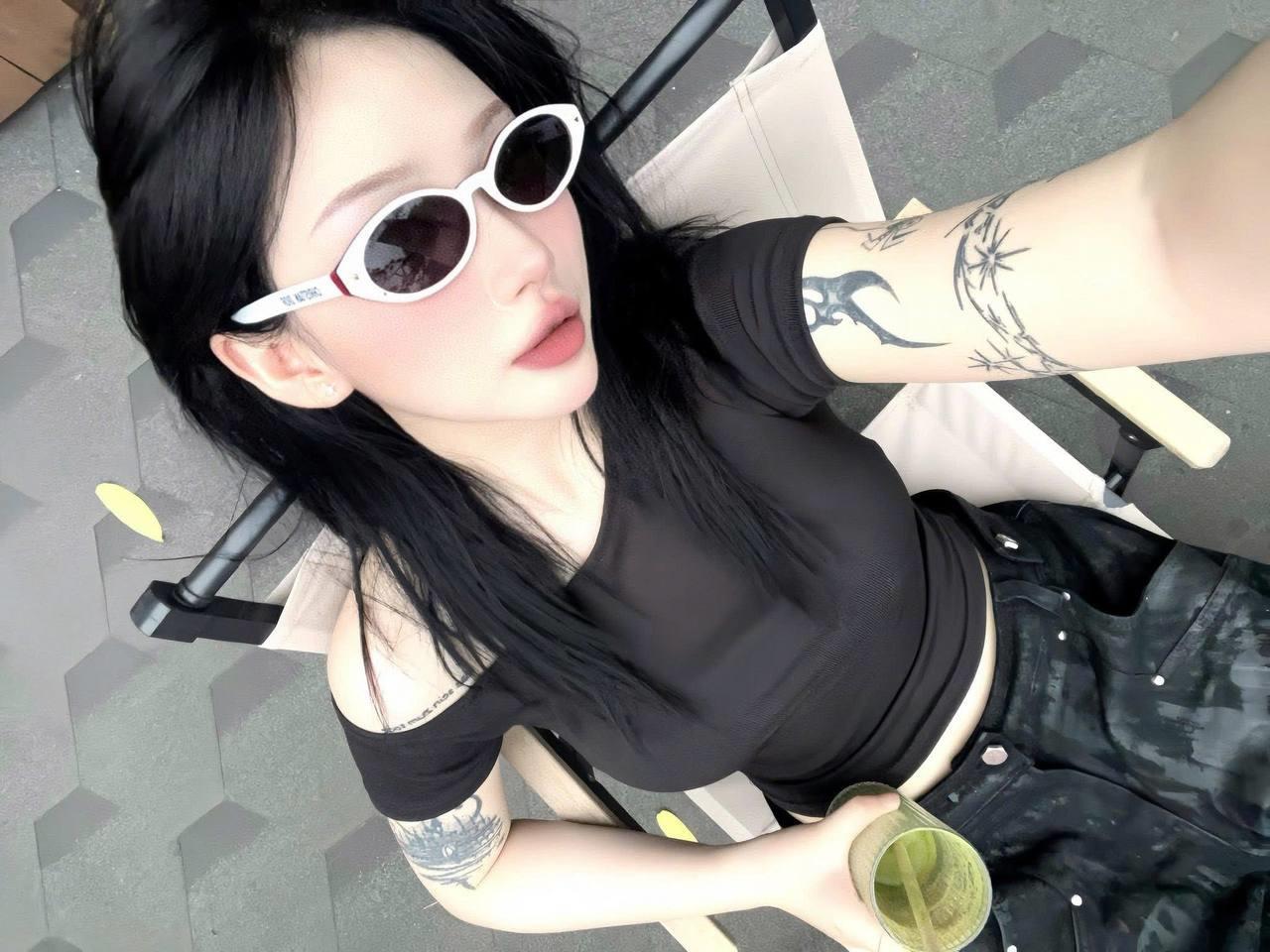 giày thể thao chính hãng, giày nike chính hãng, giày adidas chính hãng, giày newbalance chính hãng, giày converse chính hãng, giày puma chính hãng, giày vans chính hãng, giày asics chính hãng, giày everlast chính hãng, nước hoa chính hãng, ba lô, dép, dép quai ngang