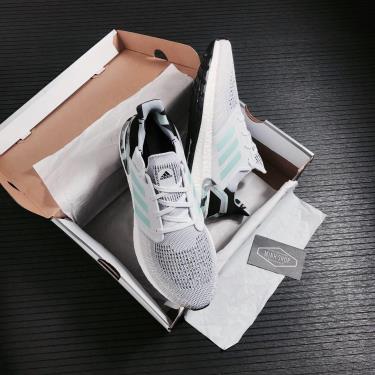 ✨Must Have ✨ Hàng Chính Hãng Adidas Ultra Boost 6.0 Grey/Mint/Black 2021** FV8323 ✨Must Have ✨ Hàng Chính Hãng Adidas Ultra Boost 6.0 Grey/Mint/Black 2021** FV8323
