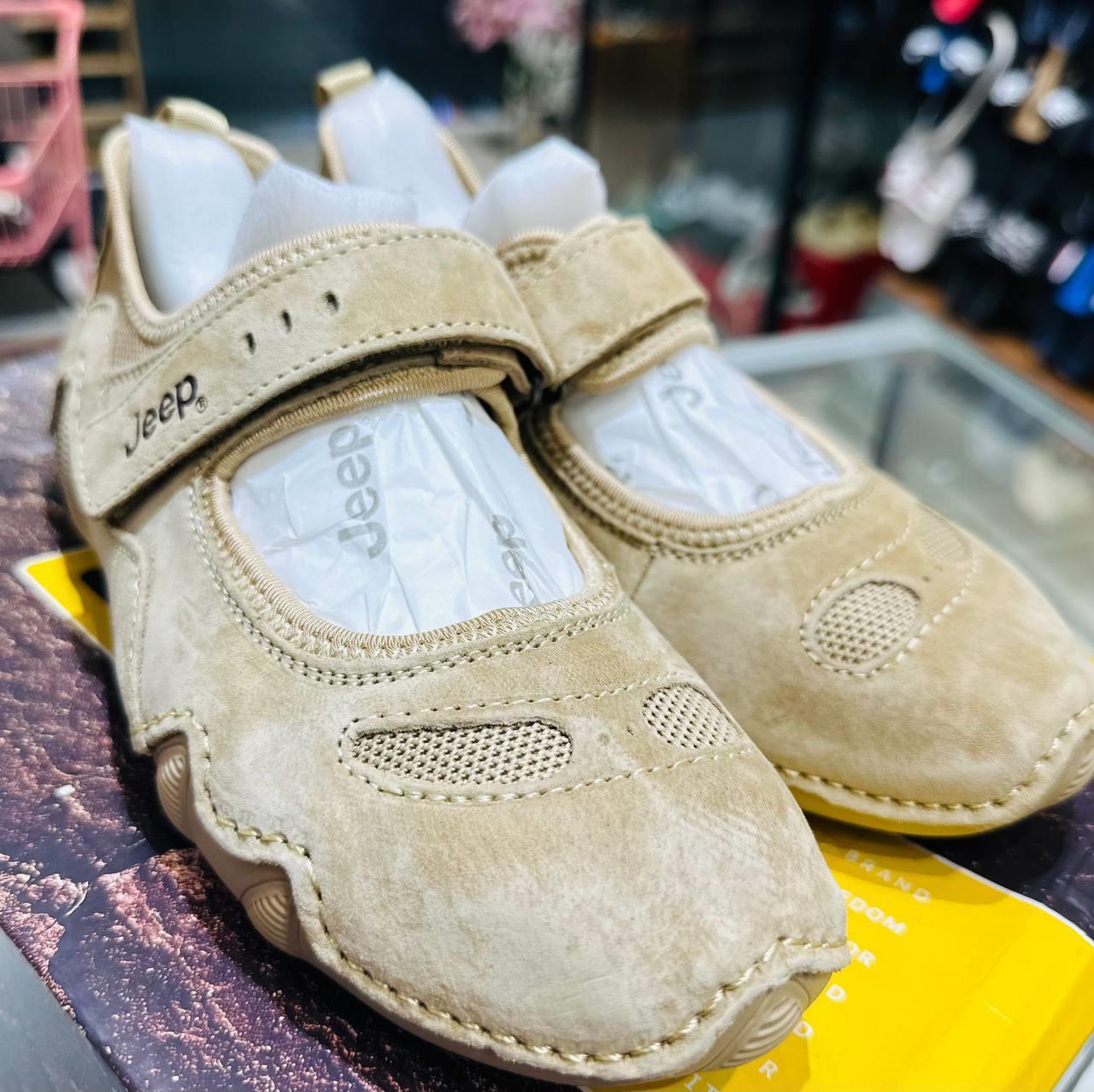 Giày thể thao, Balo thể thao, Nón thể thao, Thương hiệu giày nổi tiếng, Giày Adidas, Giày Nike, Balo Nike, Balo Adidas, Nón Nike, Nón Adidas