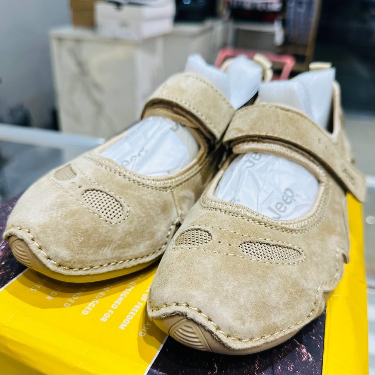 Giày thể thao, Balo thể thao, Nón thể thao, Thương hiệu giày nổi tiếng, Giày Adidas, Giày Nike, Balo Nike, Balo Adidas, Nón Nike, Nón Adidas