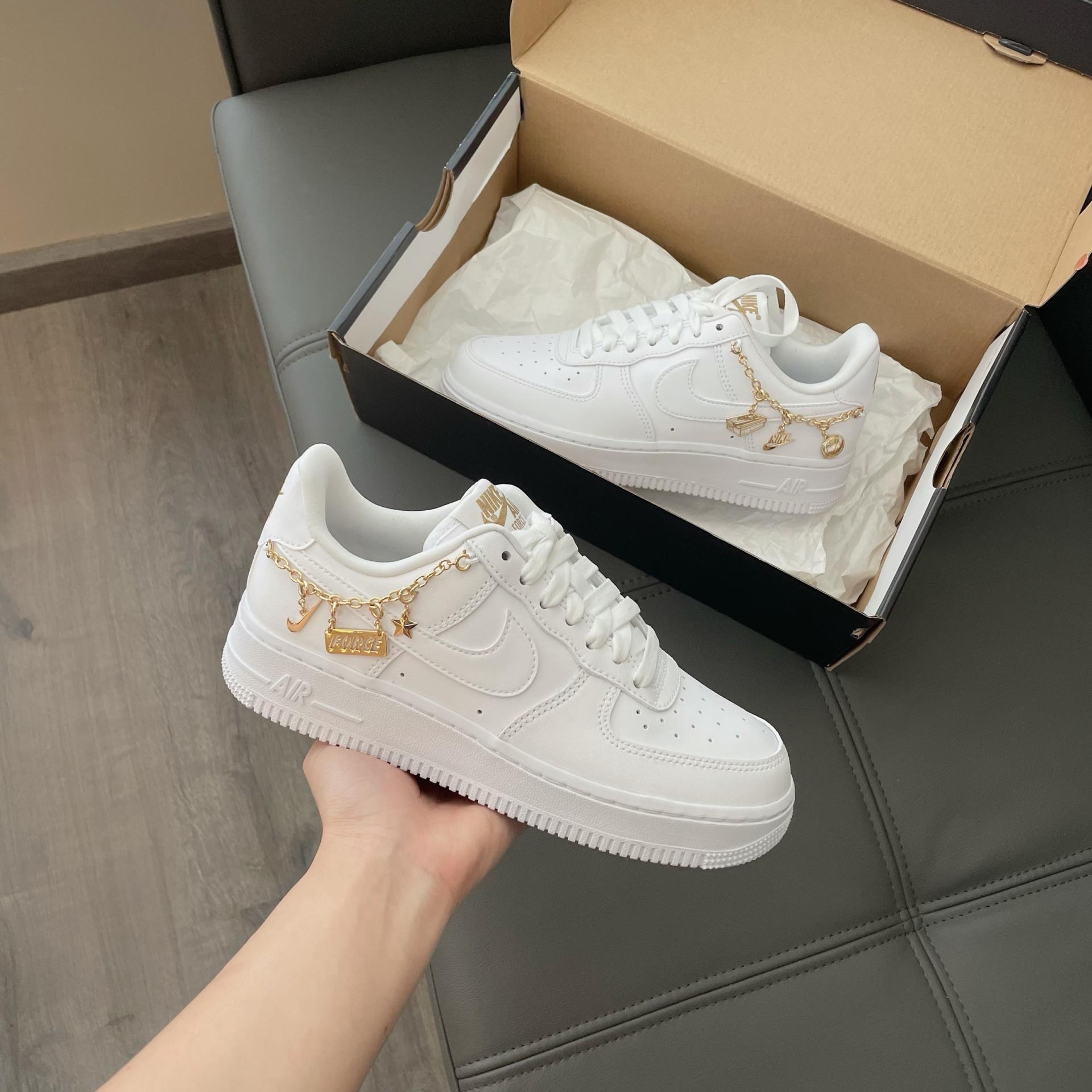 Minhshop.vn - #SS2023 Giày Nike Air Force 1 LX 'Lucky Charms' [DD1525-100]  [O]