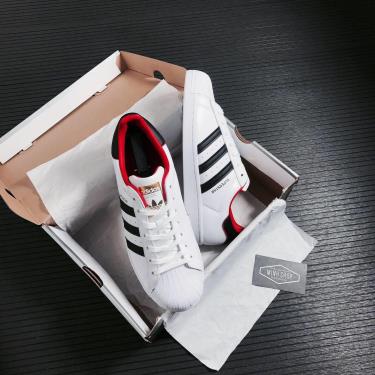 50% Hàng Chính Hãng Adidas Superstar Valentines Day White 2021** 50% Hàng Chính Hãng Adidas Superstar Valentines Day White 2021**