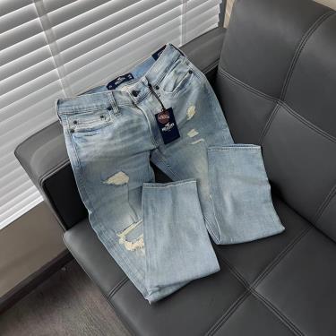 quan-jeans-hollister-light-blue
