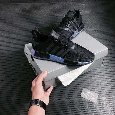 Hàng Chính Hãng Adidas NMD R1 Black Hologram 2021** FV3645 hang-chinh-hang-adidas-nmd-r1-black-hologram-2021-fv3645