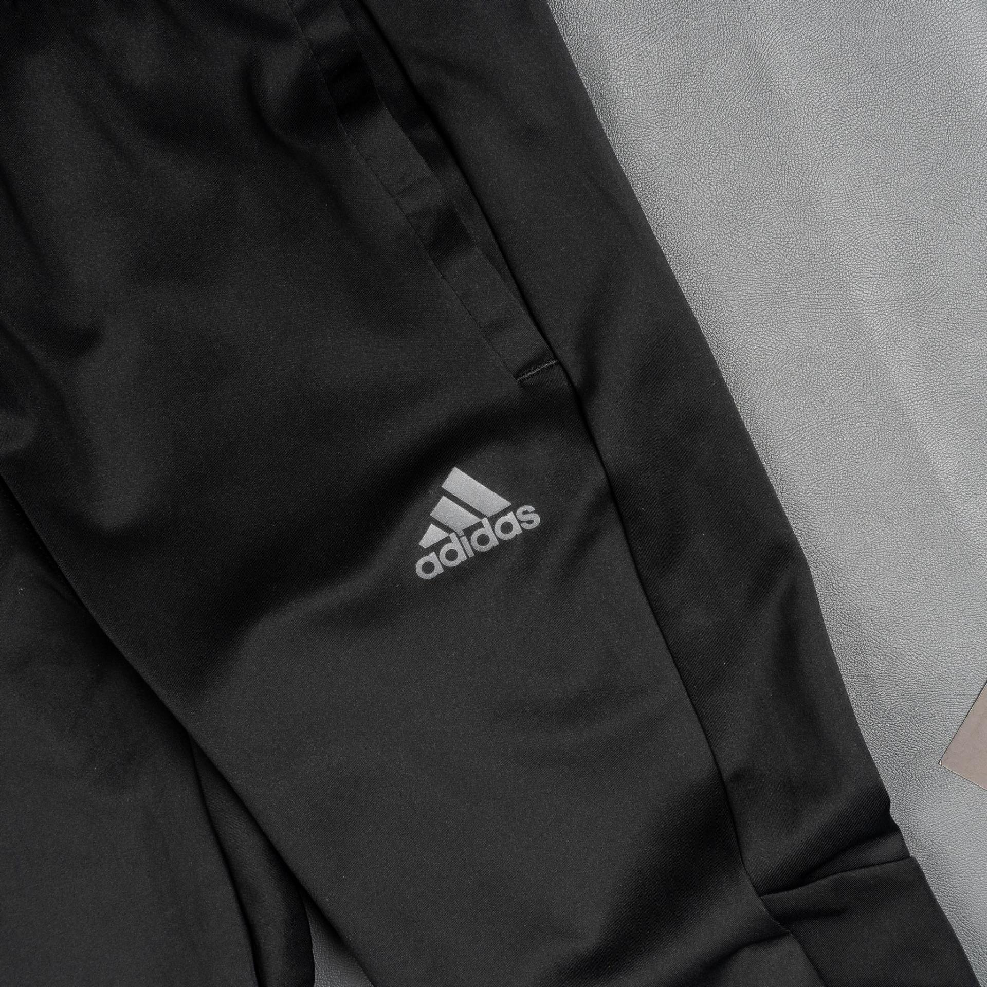 Minhshop.vn - ✓Premium Quality✓ 65% Hàng Chính Hãng Quần Adidas Own the Run  Astro Zip Joggers Black 2021** FL6962