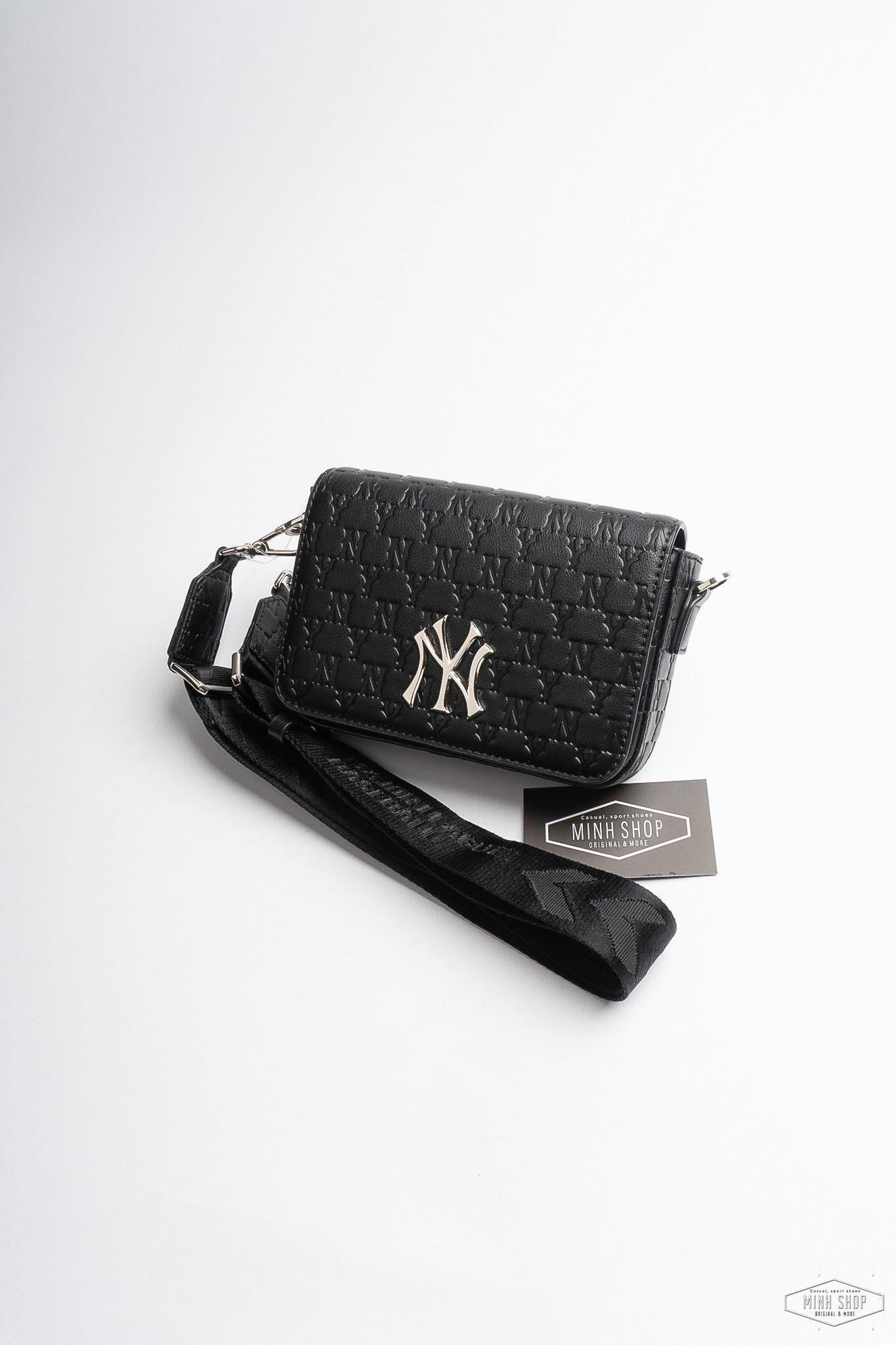 Túi MLB Monogram Hoodie Bag New York Yankees 32BGPB111-50L