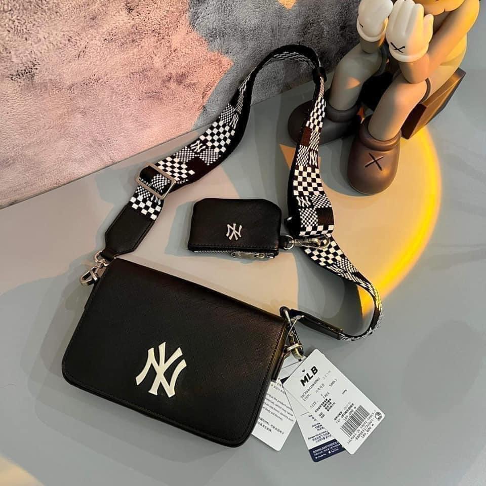 MLB Checkerboard Mini Crossbody Bag NY Yankees - V Dreamer Store