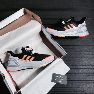 Hàng Chính Hãng Adidas Ultra Boost Winter.Rdy 'Black Signal Orange' 2020** V Hàng Chính Hãng Adidas Ultra Boost Winter.Rdy 'Black Signal Orange' 2020** V