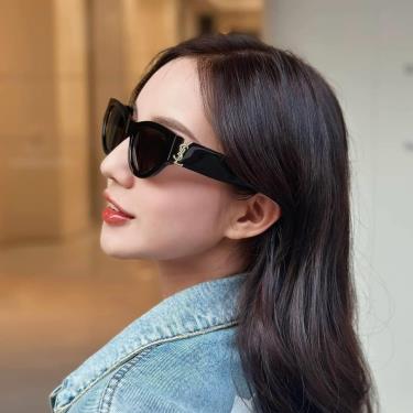 City Culture, hệ thống cửa hàng phân phối chuyên phân phối đồ thể thao, đồng hồ, nước hoa chính hãng, chính ngạch, xách tay từ US, UK, Korea, Japan.