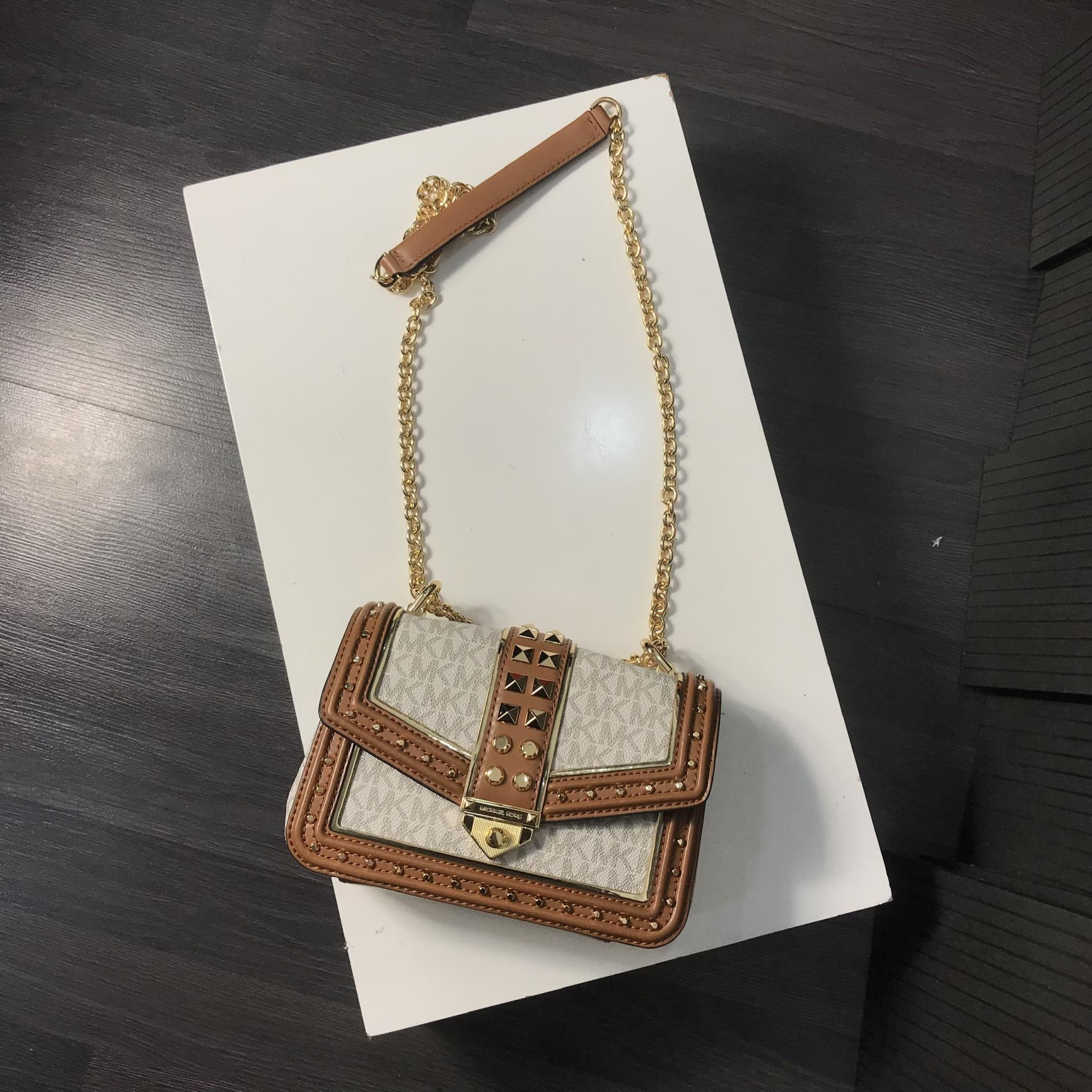  - Túi Michael Kors Cream/Brown **