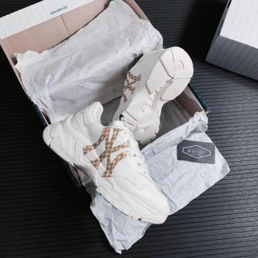 Hàng Chính Hãng MLB Big Ball Chunky Monogram LT New York 2020** Hàng Chính Hãng MLB Big Ball Chunky Monogram LT New York 2020**