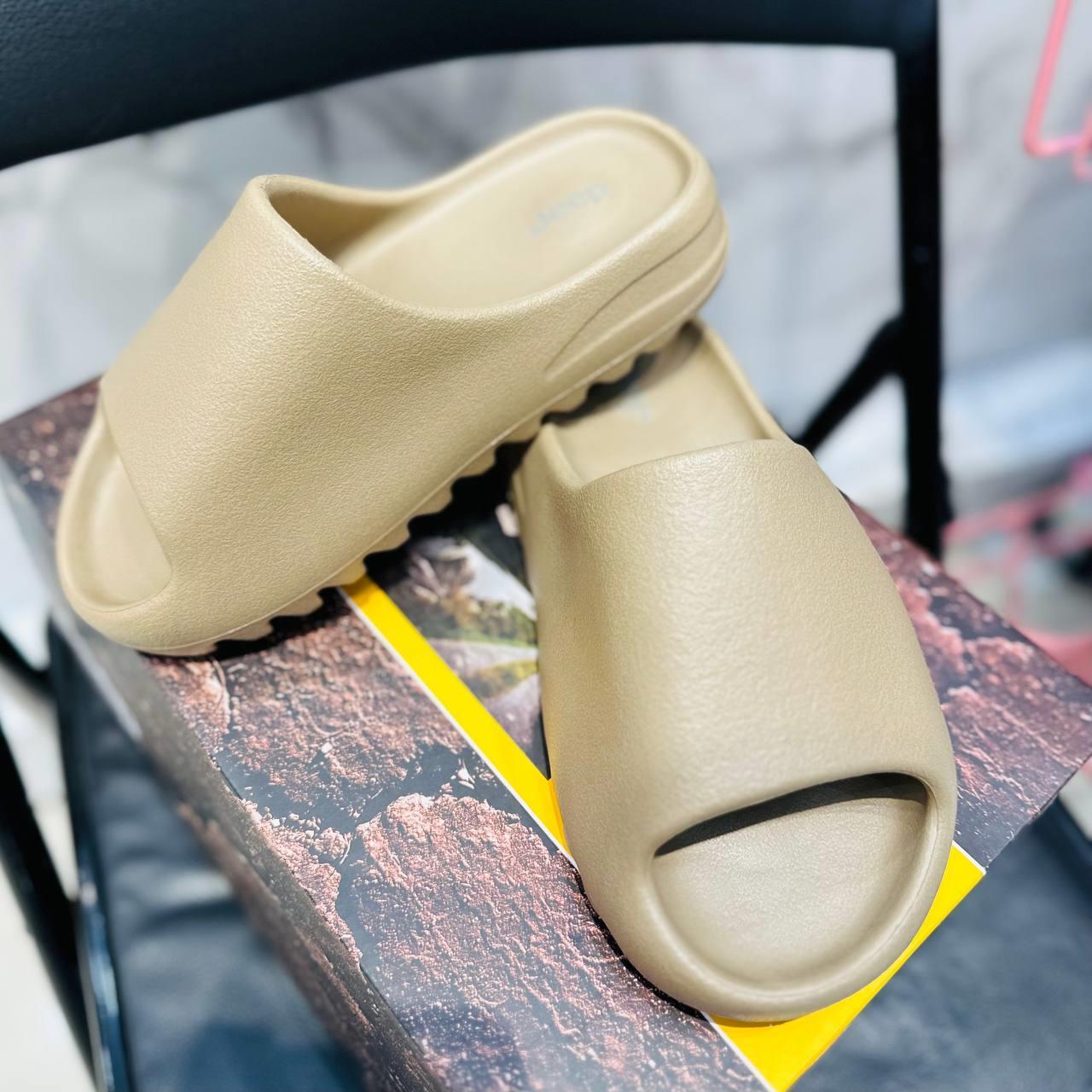 Giày thể thao, Balo thể thao, Nón thể thao, Thương hiệu giày nổi tiếng, Giày Adidas, Giày Nike, Balo Nike, Balo Adidas, Nón Nike, Nón Adidas