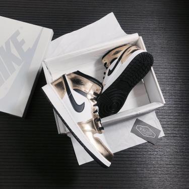 Giày Nike Jordan 1 Mid SE 'Metallic Gold' GS ** [DC1420 700]