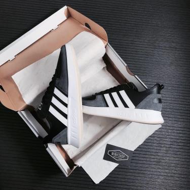 Hàng Chính Hãng Adidas Court 80s Black 2021** Hàng Chính Hãng Adidas Court 80s Black 2021**