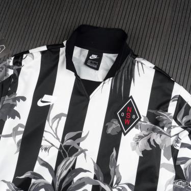 Áo Thun Nike NSW Floral Football Black/ White ** [AR1620-010]