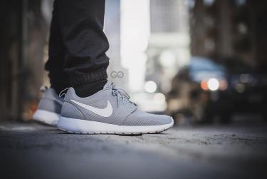 Roshe run 2025 wolf grey