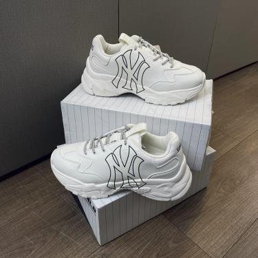 Sale~~ Only 1 ** MLB X New York Yankees Sneakers -BEST KOREA sale--only-1-mlb-x-new-york-yankees-sneakers-best-korea