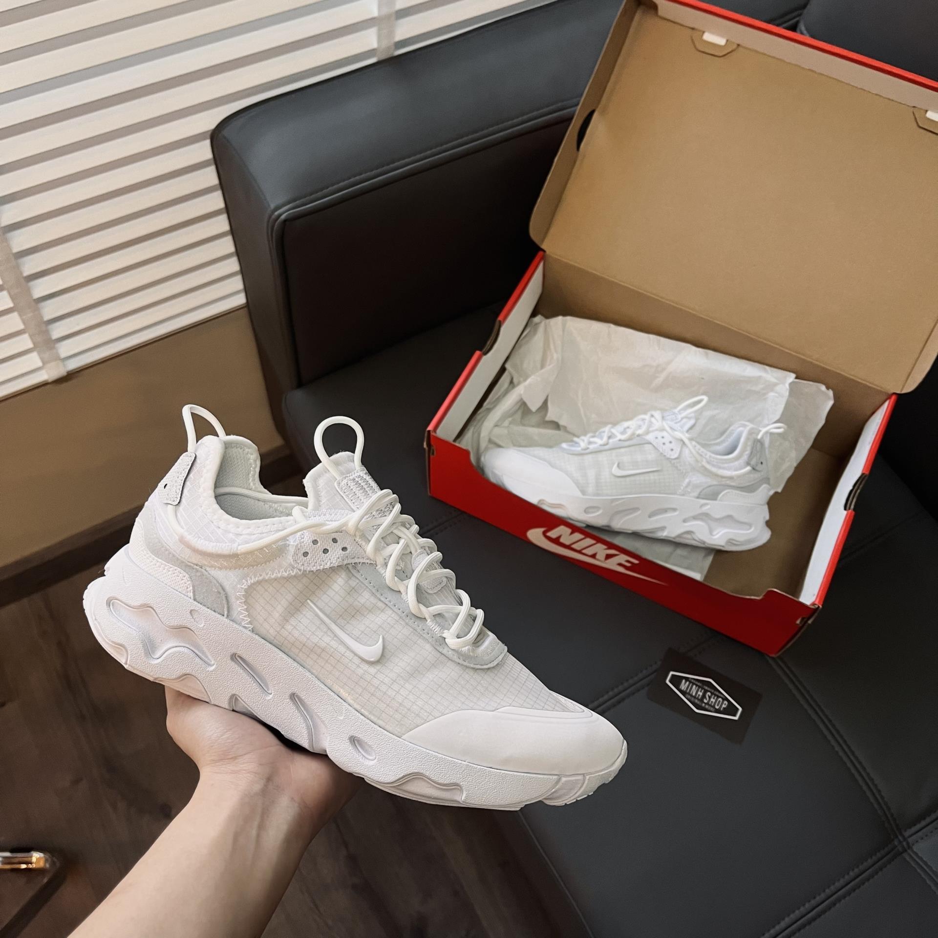 giày nike react element 87