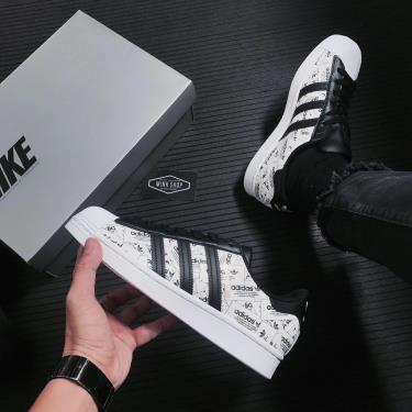 -850 K Hàng Chính Hãng Adidas Superstar White/Black Reflective 2021** -850 K Hàng Chính Hãng Adidas Superstar White/Black Reflective 2021**