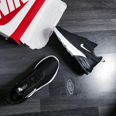 Hàng Chính Hãng Nike Air Max Motion 2 Black/White 2020**