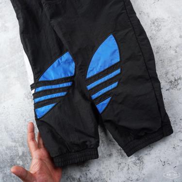 SALE-2xx ONLY L Quần Jogger Adidas Tricolor Black 2021** [GN8046] ÁP DỤNG CHUYỂN KHOẢN