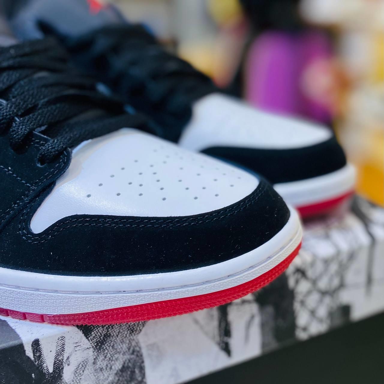 Giày thể thao, Balo thể thao, Nón thể thao, Thương hiệu giày nổi tiếng, Giày Adidas, Giày Nike, Balo Nike, Balo Adidas, Nón Nike, Nón Adidas
