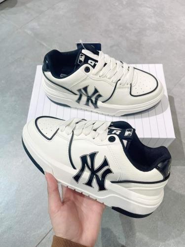 Giày MLB Chunky Liner Low New York Yankees Ivory Like Auth   Khogiaythethao