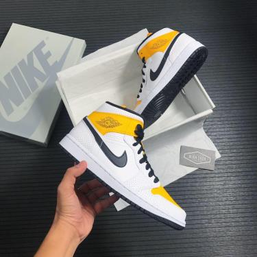-1000K  ❌ Giày Nike Air Jordan 1 Mid  Laser Orange [BQ6472 107]
