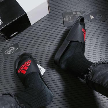 SALE~~ Dép Adidas Adilette Shower Slides Black/Solar Red * [EE9015] ÁP DỤNG CK