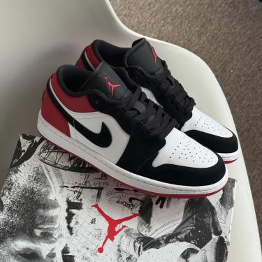 Giày Nike Air Jordan 1 Low ‘Black Toe ’ [IB8971 106] - Image 1