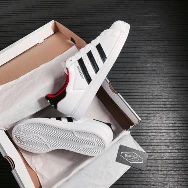 50% Hàng Chính Hãng Adidas Superstar Valentines Day White 2021** 50% Hàng Chính Hãng Adidas Superstar Valentines Day White 2021**