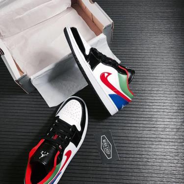 Giày Nike Jordan 1 Low Multi-Color Black Toe** [CZ4776 101]