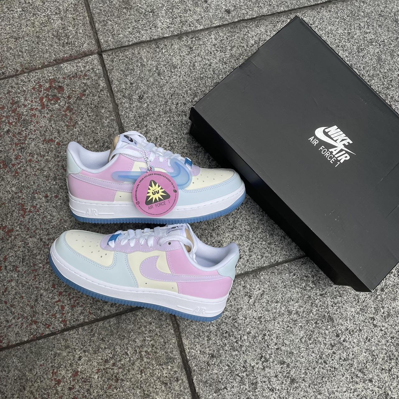 af1 07lx uv reactive