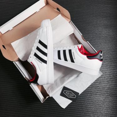 50% Hàng Chính Hãng Adidas Superstar Valentines Day White 2021** 50% Hàng Chính Hãng Adidas Superstar Valentines Day White 2021**