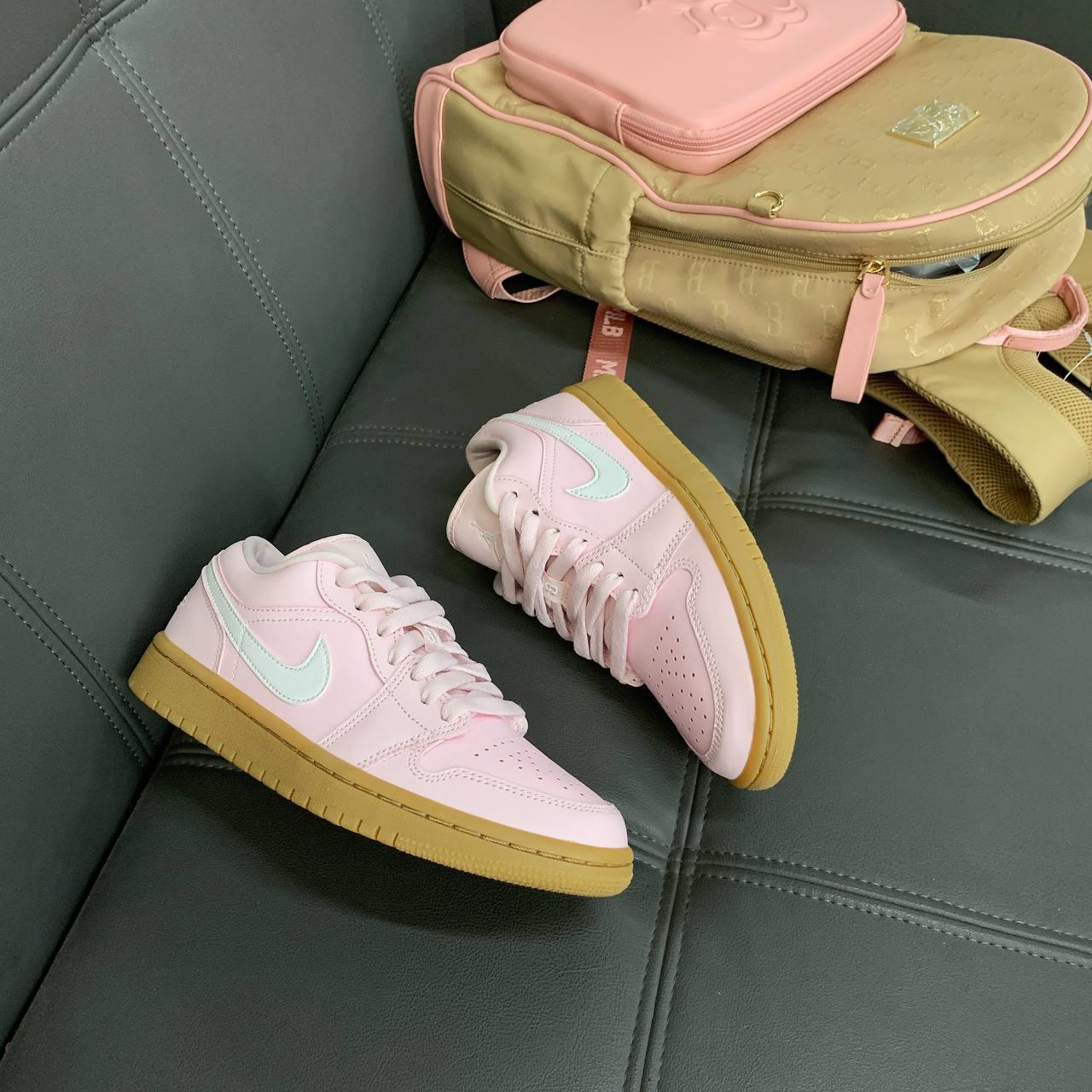 air jordan 1 low gum pink