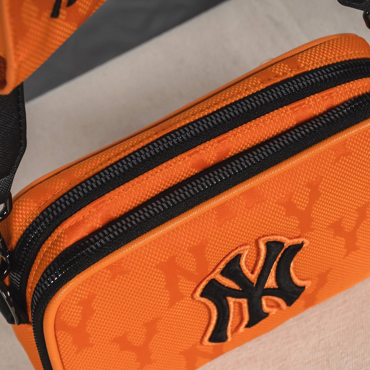  Túi MLB Monogram Nylon Jacquard Mini Crossbody Bag
