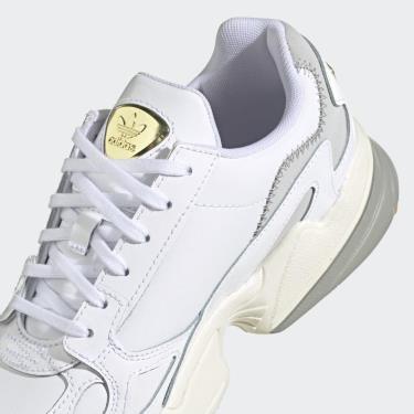 Hàng Chính Hãng Adidas Falcon White/Gum 2021** FV8279 Hàng Chính Hãng Adidas Falcon White/Gum 2021** FV8279