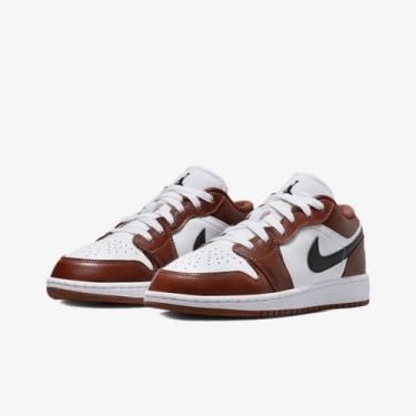 Giày Nike Air Jordan 1 Low GS “Dark Pony” [HF3188 102]