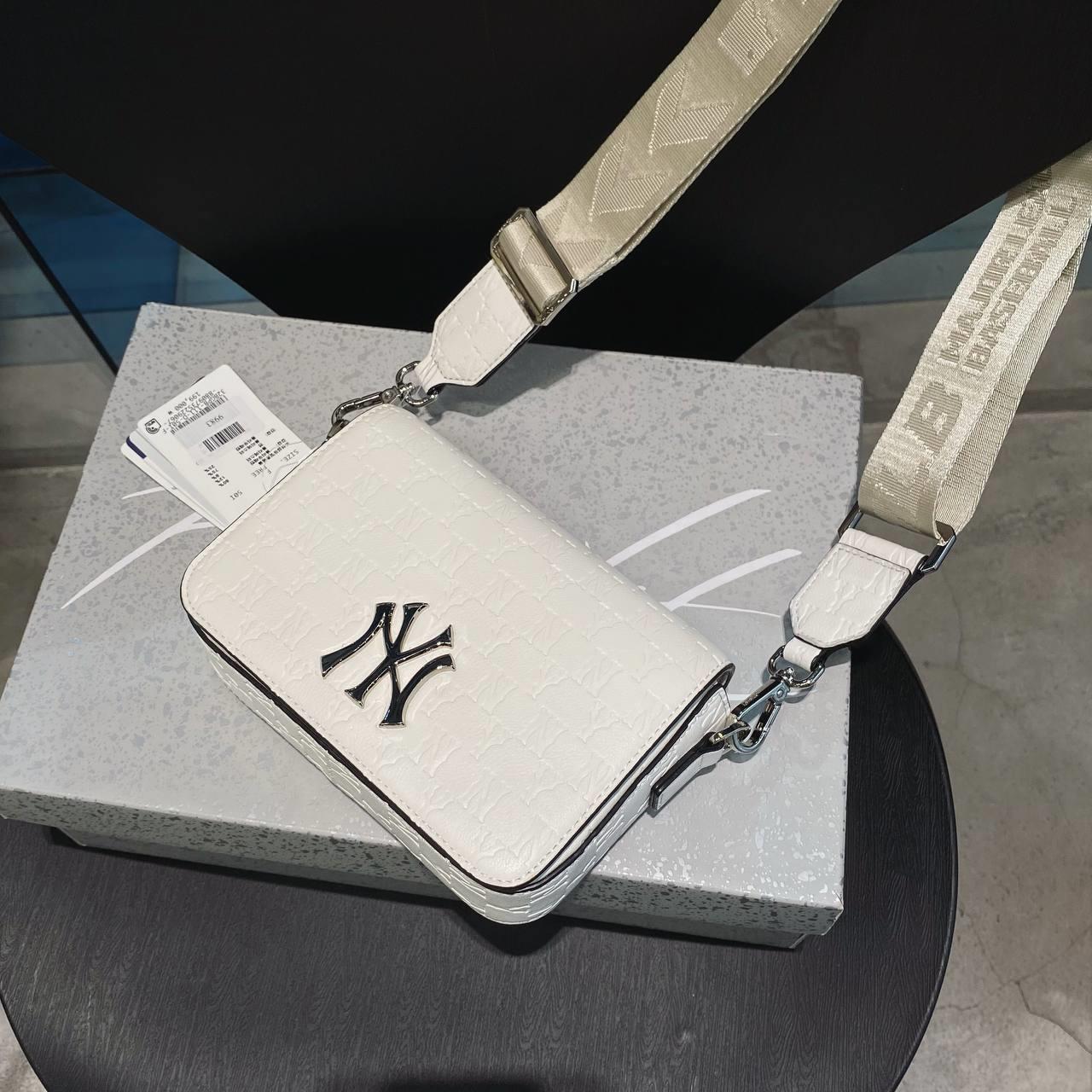 Túi MLB MLB Monogram Hoodie Bag New York Yankees 32BGPB111-50I