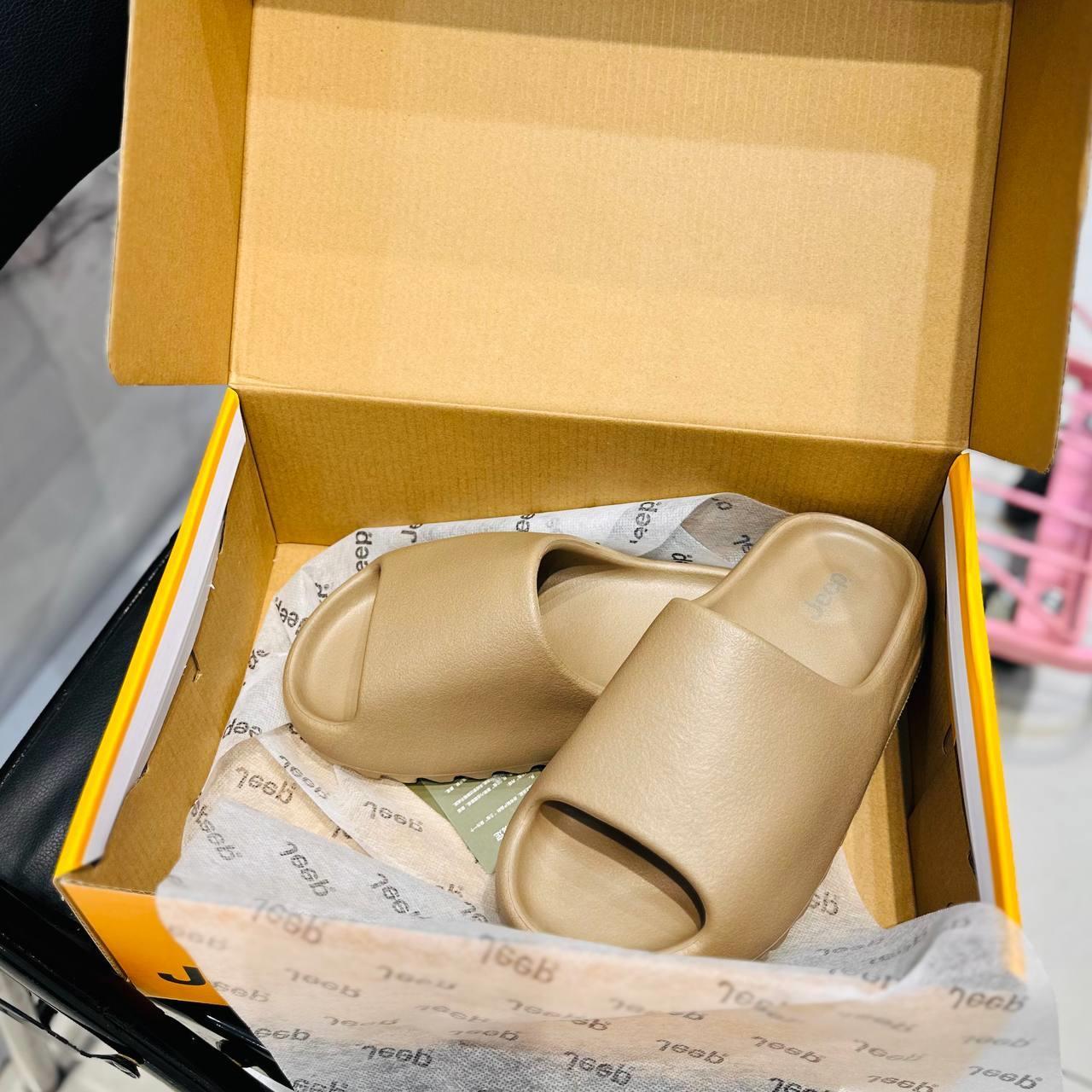 Giày thể thao, Balo thể thao, Nón thể thao, Thương hiệu giày nổi tiếng, Giày Adidas, Giày Nike, Balo Nike, Balo Adidas, Nón Nike, Nón Adidas