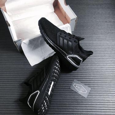 🆙 DEAL OFF 50% 🆙 STEAL Hàng Chính Hãng Adidas Ultra Boost 6.0 Black Silver V 2021** [FV8333]