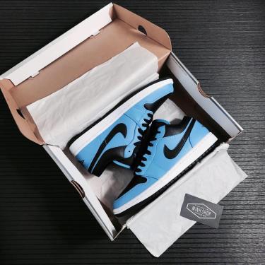 💲Highest Rated💲 Giày Nike Air Jordan 1 Low 'University Blue Black' ** [553558 403]