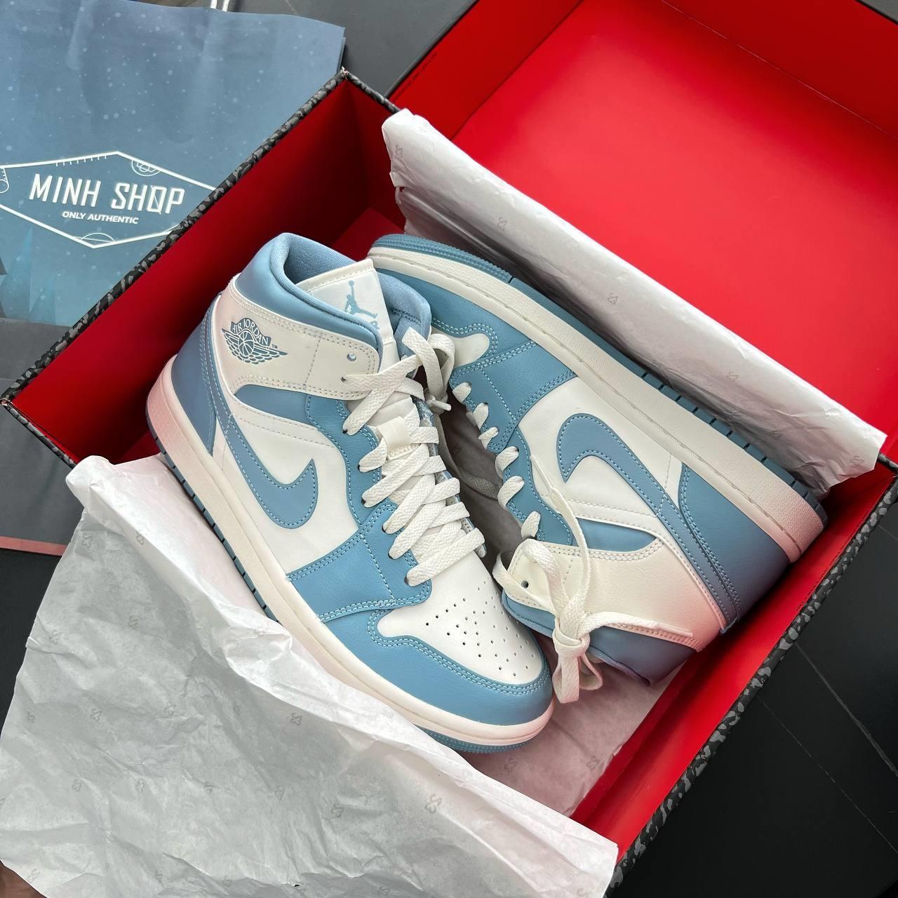 Minhshop.vn - Giày Nike Air Jordan 1 Mid University Blue [BQ6472 141]